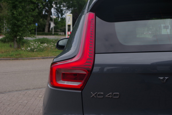 Volvo XC40 1.5 T4 Recharge Inscription Expression 211 PK PHEV, Winterpakket, LED
