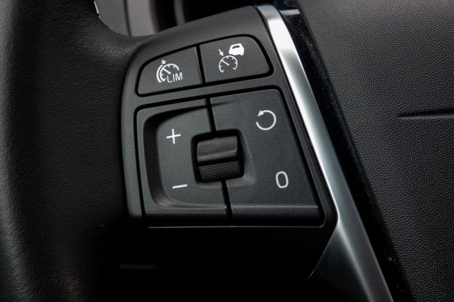 Volvo V40 Cross Country 1.5 T3 Polar+ Luxury | TREKHAAK | ACC | HARMAN/KARDON | BLIS | CAMERA