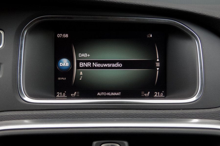 Volvo V40 Cross Country 1.5 T3 Polar+ Luxury | TREKHAAK | ACC | HARMAN/KARDON | BLIS | CAMERA