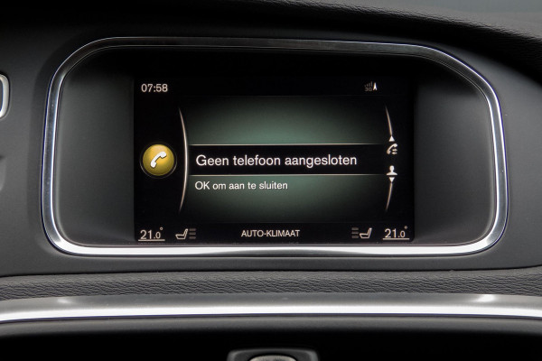 Volvo V40 Cross Country 1.5 T3 Polar+ Luxury | TREKHAAK | ACC | HARMAN/KARDON | BLIS | CAMERA