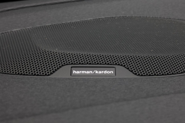 Volvo V40 Cross Country 1.5 T3 Polar+ Luxury | TREKHAAK | ACC | HARMAN/KARDON | BLIS | CAMERA