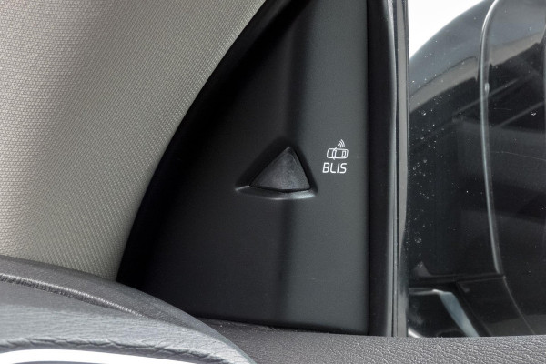 Volvo V40 Cross Country 1.5 T3 Polar+ Luxury | TREKHAAK | ACC | HARMAN/KARDON | BLIS | CAMERA