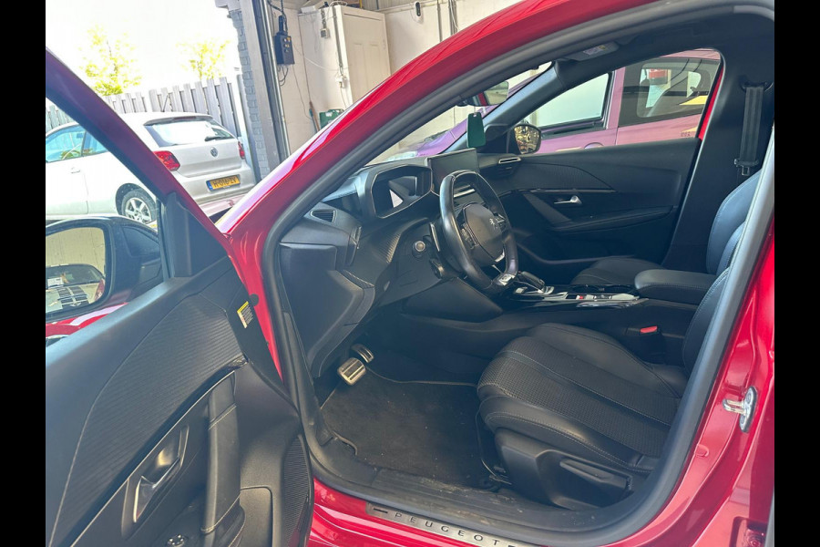 Peugeot 208 1.2 PureTech GT Pack PANO+NIEUWE DISTRUBUTIERIEM