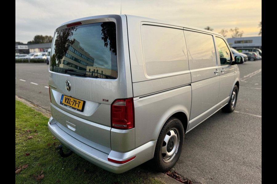 Volkswagen Transporter 2.0 TDI L1H2 Highline DSG Camera 204PK ACC