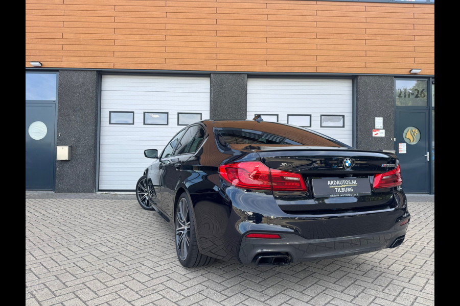 BMW 5 Serie M550i xDrive High Executive