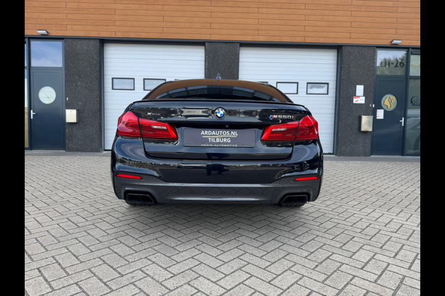 BMW 5 Serie M550i xDrive High Executive