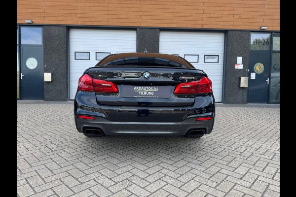 BMW 5 Serie M550i xDrive High Executive