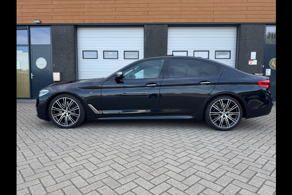 BMW 5 Serie M550i xDrive High Executive
