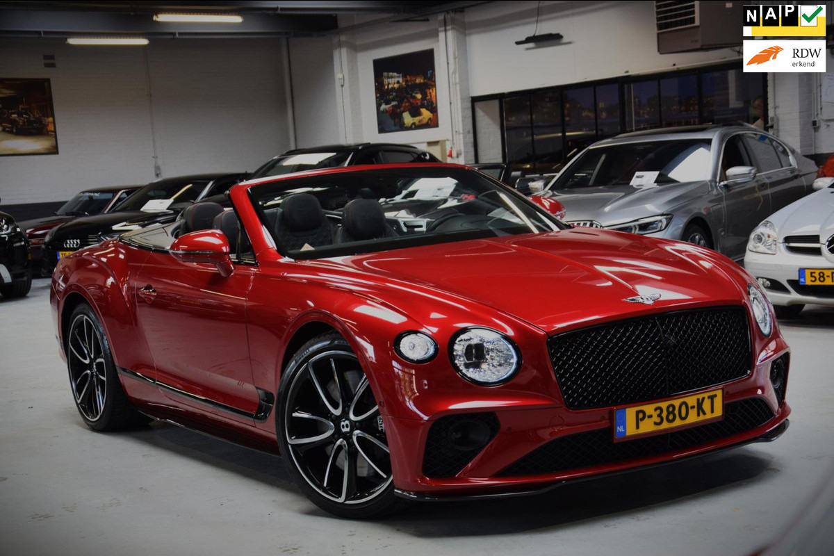 Bentley Continental GTC 4.0 V8 First Edition Rotation Display|Carbon Pak.|Dealer Onderhouden. Bentley Continental GTC 4.0 V8 First Edition Rotation Display|Carbon Pak.|Dealer Onderhouden.