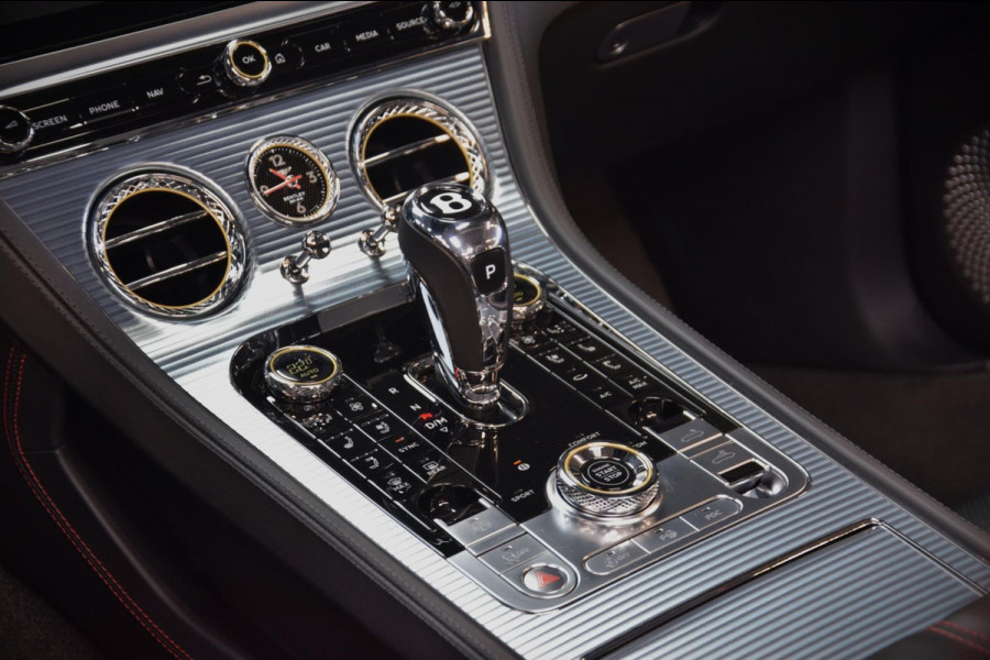 Bentley Continental GTC 4.0 V8 First Edition Rotation Display|Carbon Pak.|Dealer Onderhouden.