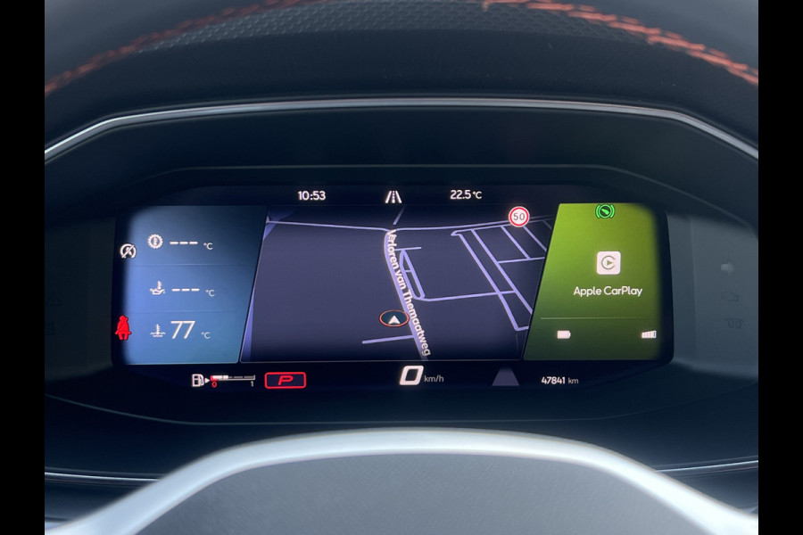 Seat Leon 1.5 eTSI FR Business Intense | Virtual Cockpit | Trekhaak | Wireless Carplay | 18 inch