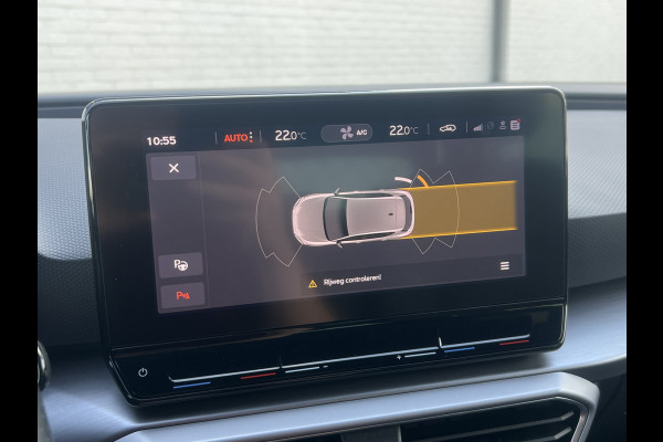 Seat Leon 1.5 eTSI FR Business Intense | Virtual Cockpit | Trekhaak | Wireless Carplay | 18 inch