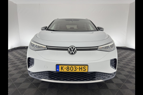 Volkswagen ID.4 First 77 kWh [ 3-Fase ] (INCL-BTW) *HEAT-PUMP | LEATHER-MICROFIBRE | FULL-LED | HEATED-COMFORTSEATS | DIGI-COCKPIT | AMBIENT-LIGHT | NAVI-FULLMAP | ECC | PDC | TOWBAR | PRIVACY-GLASS | CRUISE | CAMERA | CARPLAY | 20