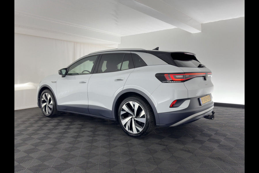 Volkswagen ID.4 First 77 kWh [ 3-Fase ] (INCL-BTW) *HEAT-PUMP | LEATHER-MICROFIBRE | FULL-LED | HEATED-COMFORTSEATS | DIGI-COCKPIT | AMBIENT-LIGHT | NAVI-FULLMAP | ECC | PDC | TOWBAR | PRIVACY-GLASS | CRUISE | CAMERA | CARPLAY | 20