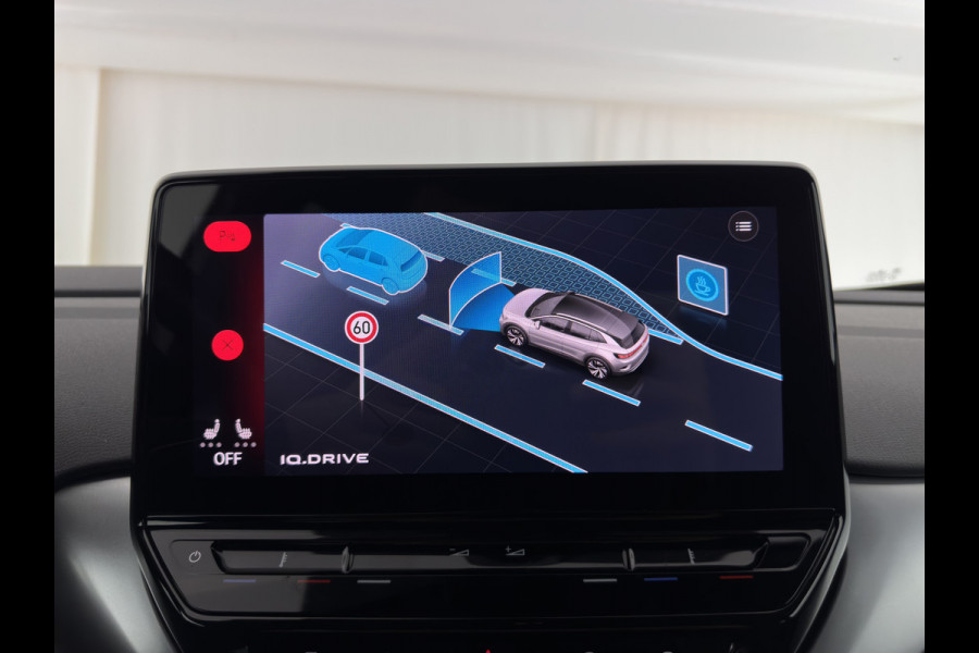 Volkswagen ID.4 First 77 kWh [ 3-Fase ] (INCL-BTW) *HEAT-PUMP | LEATHER-MICROFIBRE | FULL-LED | HEATED-COMFORTSEATS | DIGI-COCKPIT | AMBIENT-LIGHT | NAVI-FULLMAP | ECC | PDC | TOWBAR | PRIVACY-GLASS | CRUISE | CAMERA | CARPLAY | 20