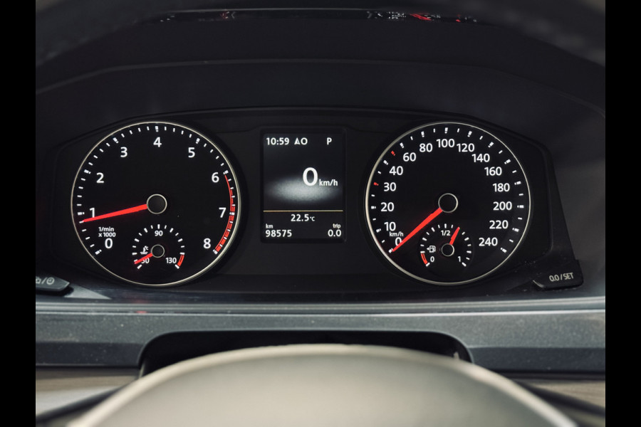 Volkswagen Transporter Multivan 2.0 TSI 204PK L2H1 Bulli 7p. | DynamicDrive | LED | Elektr.deur