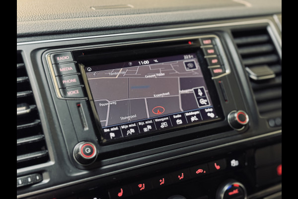 Volkswagen Transporter Multivan 2.0 TSI 204PK L2H1 Bulli 7p. | DynamicDrive | LED | Elektr.deur