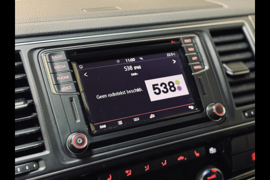 Volkswagen Transporter Multivan 2.0 TSI 204PK L2H1 Bulli 7p. | DynamicDrive | LED | Elektr.deur