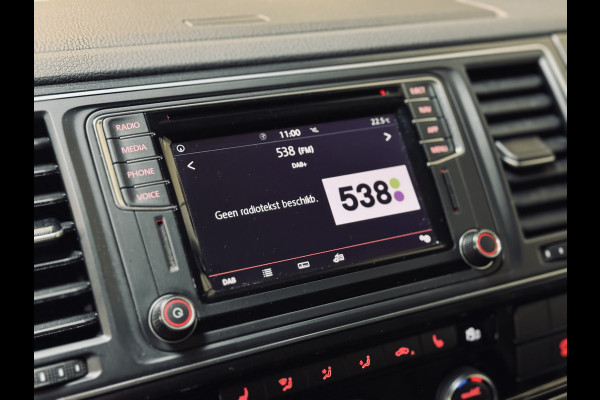 Volkswagen Transporter Multivan 2.0 TSI 204PK L2H1 Bulli 7p. | DynamicDrive | LED | Elektr.deur