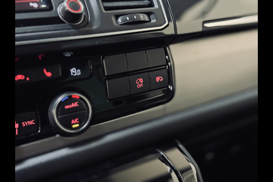 Volkswagen Transporter Multivan 2.0 TSI 204PK L2H1 Bulli 7p. | DynamicDrive | LED | Elektr.deur