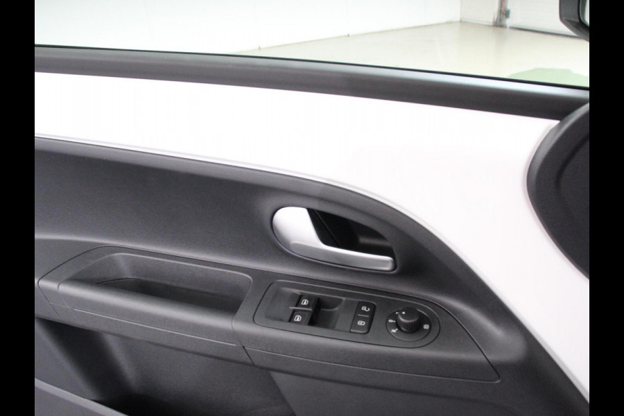 Seat Mii Electric electric Plus Climate Control Bluetooth Parkeersensoren Achter Lichtmetalen Velgen