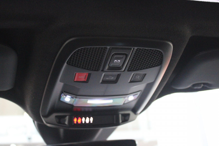 Alfa Romeo junior 1.2 Turbo 136PK IBRIDA SPECIALE | NIEUWE AUTO! | PANORAMISCH SCHUIF/KANTEL DAK | SPORT PACK: SABELT SPORT STOELEN/ALCANTARA STUURWIEL | TECHNO PACK: LED MATRIX KOPLAMPEN/DRAADLOZE TELEFOONLADER/ACHTERUITRIJ CAMERA | VERWARMBARE VOORRUIT | 18" LICHTMETALEN VELGEN "PETALI" | DRAADLOZE APPLE CARPLAY/ANDROID AUTO | BRERA RED MET ZWART DAK | NAVIGATIE | STOEL VERWARMING | DODEHOEK DETECTIE | ELEKTRISCH BEDIENBARE ACHTERKLEP | KEYLESS ENTRY/START | ADAPTIVE CRUISE CONTROL |