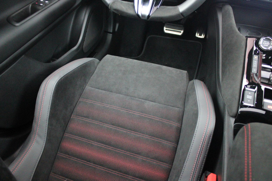 Alfa Romeo junior 1.2 Turbo 136PK IBRIDA SPECIALE | NIEUWE AUTO! | PANORAMISCH SCHUIF/KANTEL DAK | SPORT PACK: SABELT SPORT STOELEN/ALCANTARA STUURWIEL | TECHNO PACK: LED MATRIX KOPLAMPEN/DRAADLOZE TELEFOONLADER/ACHTERUITRIJ CAMERA | VERWARMBARE VOORRUIT | 18" LICHTMETALEN VELGEN "PETALI" | DRAADLOZE APPLE CARPLAY/ANDROID AUTO | BRERA RED MET ZWART DAK | NAVIGATIE | STOEL VERWARMING | DODEHOEK DETECTIE | ELEKTRISCH BEDIENBARE ACHTERKLEP | KEYLESS ENTRY/START | ADAPTIVE CRUISE CONTROL |
