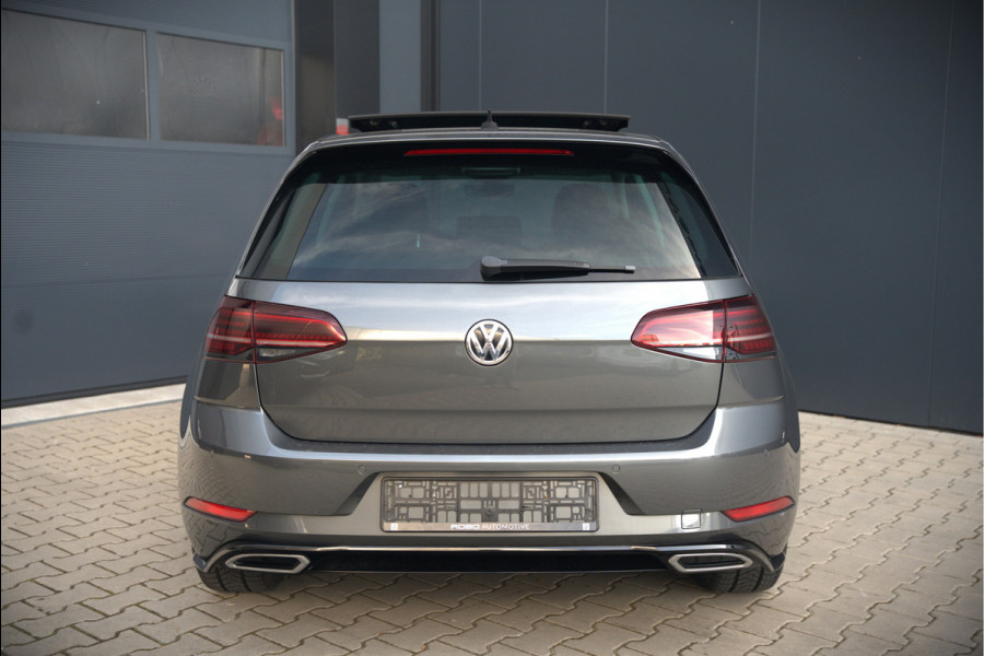 Volkswagen Golf 1.4 TSI Highline Business R | R-Line | Panoramadak | Stoelverwarming | Stuurverwarming | Dynaudio | Standkachel | Massage | Keyless | Adaptive Cruise Control | Camera | Parkeersensoren | Navigatie Discover Pro | LED | T