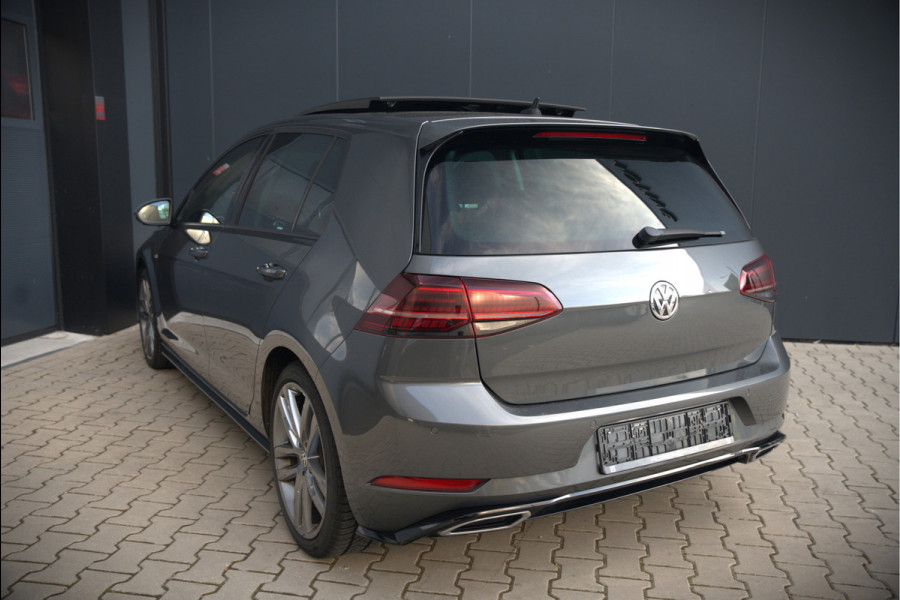 Volkswagen Golf 1.4 TSI Highline Business R | R-Line | Panoramadak | Stoelverwarming | Stuurverwarming | Dynaudio | Standkachel | Massage | Keyless | Adaptive Cruise Control | Camera | Parkeersensoren | Navigatie Discover Pro | LED | T