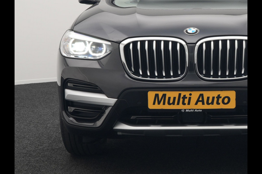 BMW X3 xDrive30e xLine Plug In Hybrid 293pk Dealer O.H PHEV | Trekhaak Af Fabriek | Head Up | Adaptive Cruise | Camera | Lederen Sportstoelen Verwarmd | Apple Carplay | Navigatie | Sfeerverlichting | Virtual | DAB |