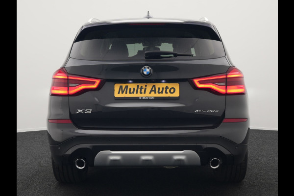 BMW X3 xDrive30e xLine Plug In Hybrid 293pk Dealer O.H PHEV | Trekhaak Af Fabriek | Head Up | Adaptive Cruise | Camera | Lederen Sportstoelen Verwarmd | Apple Carplay | Navigatie | Sfeerverlichting | Virtual | DAB |