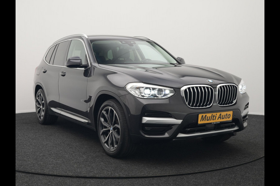 BMW X3 xDrive30e xLine Plug In Hybrid 293pk Dealer O.H PHEV | Trekhaak Af Fabriek | Head Up | Adaptive Cruise | Camera | Lederen Sportstoelen Verwarmd | Apple Carplay | Navigatie | Sfeerverlichting | Virtual | DAB |