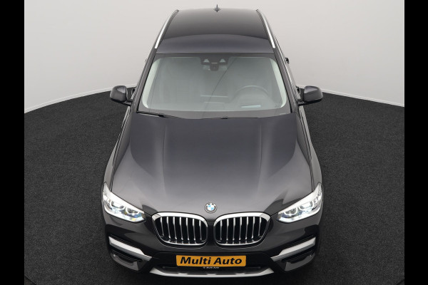 BMW X3 xDrive30e xLine Plug In Hybrid 293pk Dealer O.H PHEV | Trekhaak Af Fabriek | Head Up | Adaptive Cruise | Camera | Lederen Sportstoelen Verwarmd | Apple Carplay | Navigatie | Sfeerverlichting | Virtual | DAB |