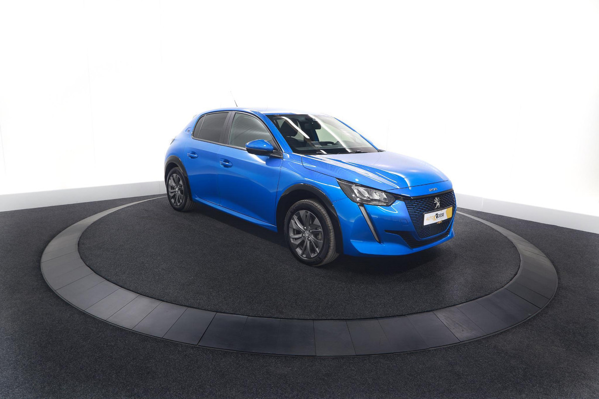 Peugeot e-208 EV Active Pack 50 kWh | Parkeersensoren | Apple Carplay | Climate Control