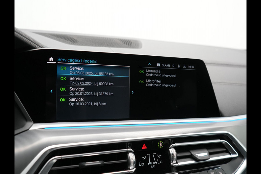 BMW X5 xDrive45e M Sport Plug in Hybrid 394pk PHEV | Trekhaak Af Fabriek | Panodak | Luchtvering | Adaptive Cruise | 360 Camera | M Sportstuur | Sfeerverlichting | Apple Carplay | Lederen Sporstoelen Memory & Verwarmd | Navigatie | DAB |