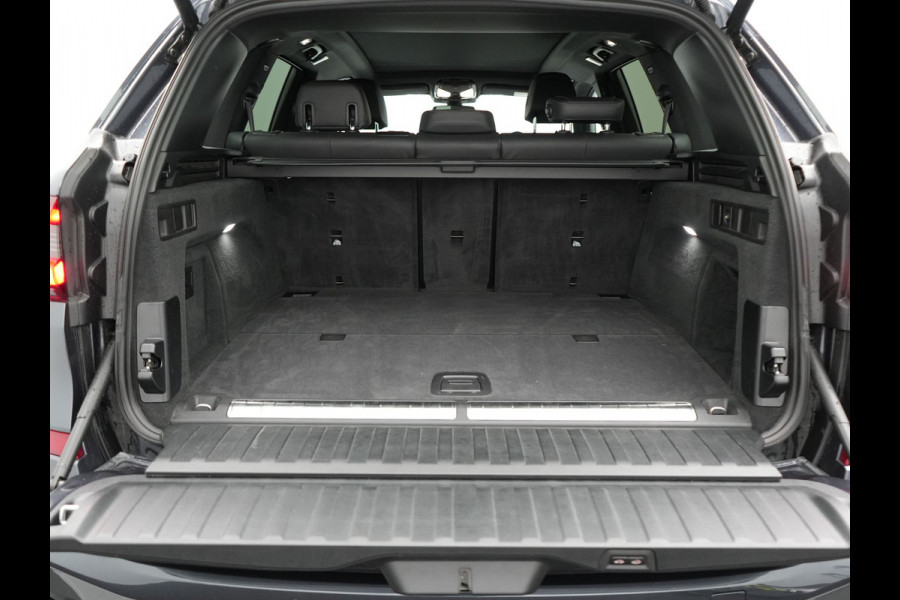 BMW X5 xDrive45e M Sport Plug in Hybrid 394pk PHEV | Trekhaak Af Fabriek | Panodak | Luchtvering | Adaptive Cruise | 360 Camera | M Sportstuur | Sfeerverlichting | Apple Carplay | Lederen Sporstoelen Memory & Verwarmd | Navigatie | DAB |