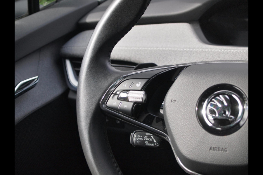 Škoda ENYAQ iV 80 | Panoramadak | Warmtepomp | Camera | Matrix LED koplampen | NL-Auto |