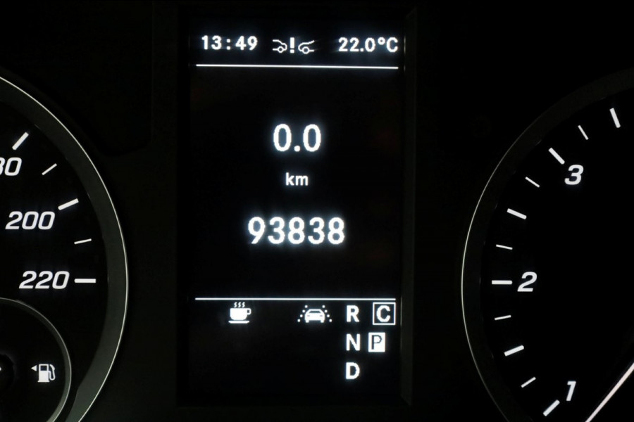 Mercedes-Benz Vito 114 CDI 136pk Compact 9G Automaat 2x Schuifdeur/LED/Camera/Navi/Inrichting 05-2022