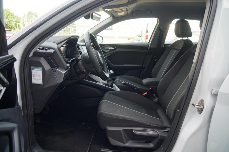 Audi A1 Sportback 30 TFSI epic + APPLE CARPLAY / CRUISE CONTROL / S-LINE EXTERIEUR