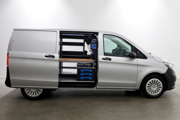 Mercedes-Benz Vito 114 CDI 136pk Compact 9G Automaat 2x Schuifdeur/LED/Camera/Navi/Inrichting 05-2022