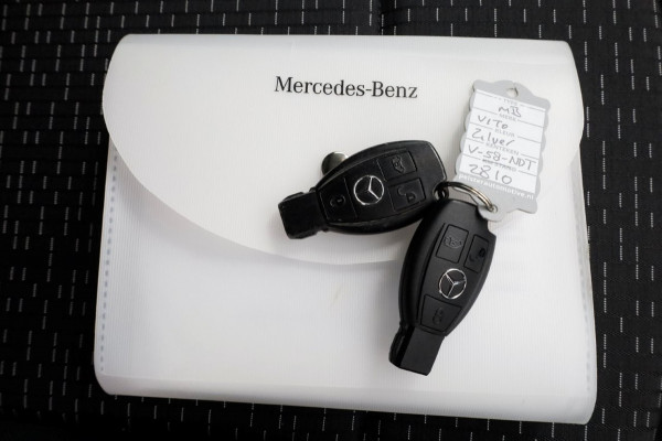 Mercedes-Benz Vito 114 CDI 136pk Compact 9G Automaat 2x Schuifdeur/LED/Camera/Navi/Inrichting 05-2022