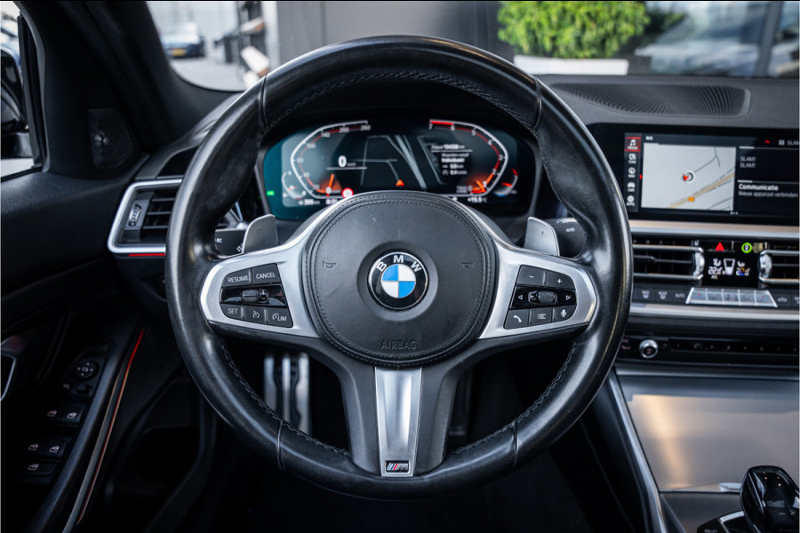 BMW 3-serie 330i M-Sport Panorama | H/K | ACC | HUD | Dravit Grau