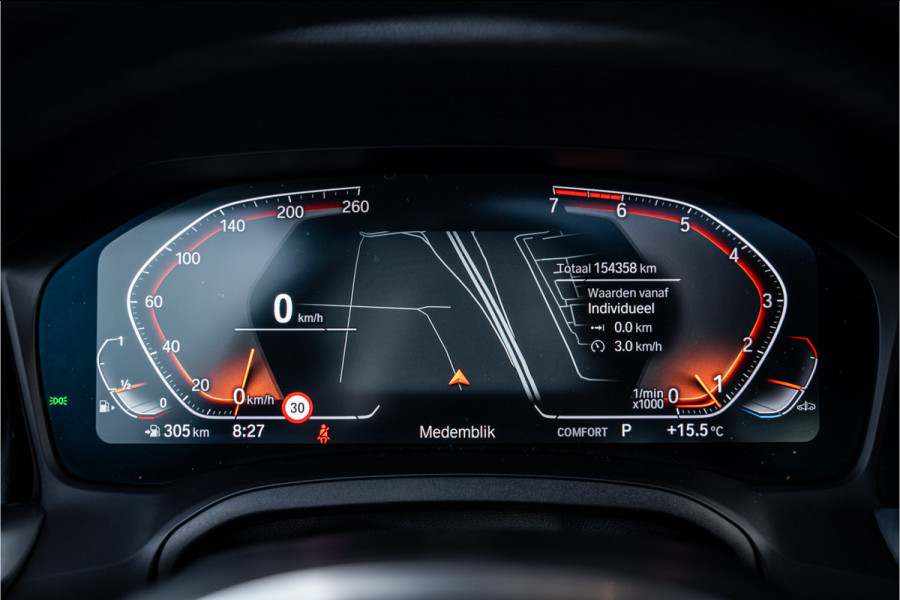 BMW 3-serie 330i M-Sport Panorama | H/K | ACC | HUD | Dravit Grau
