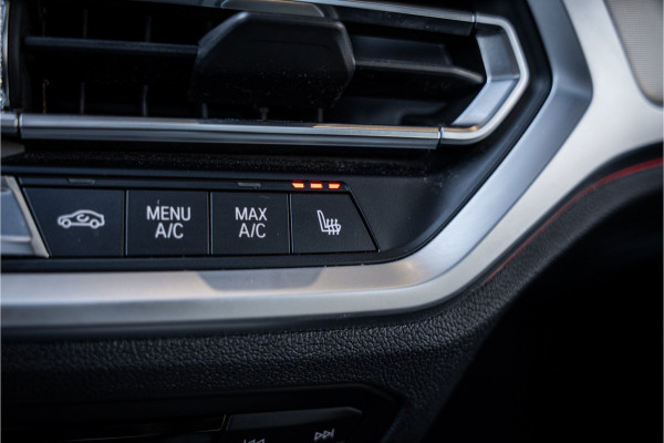 BMW 3-serie 330i M-Sport Panorama | H/K | ACC | HUD | Dravit Grau