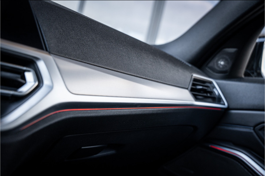 BMW 3-serie 330i M-Sport Panorama | H/K | ACC | HUD | Dravit Grau