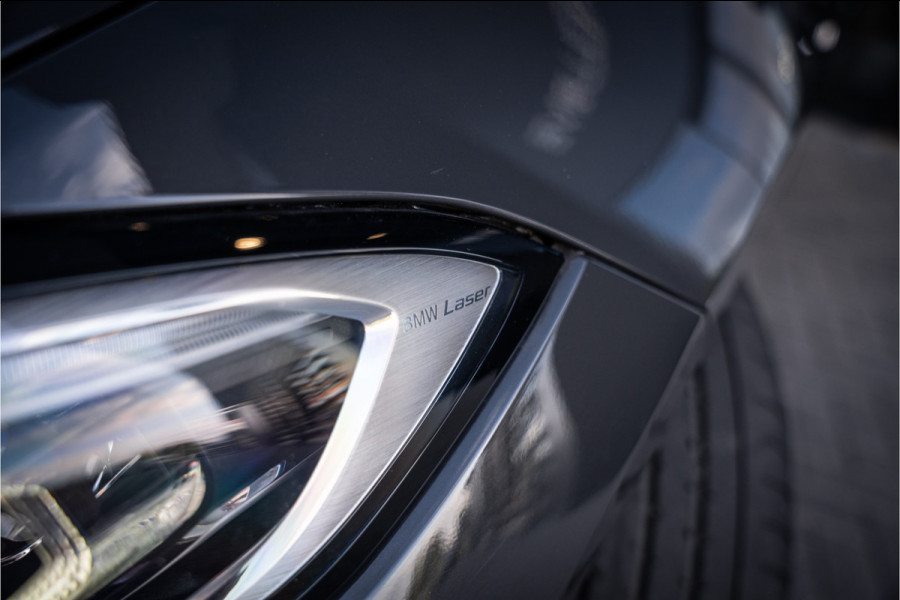 BMW 3-serie 330i M-Sport Panorama | H/K | ACC | HUD | Dravit Grau