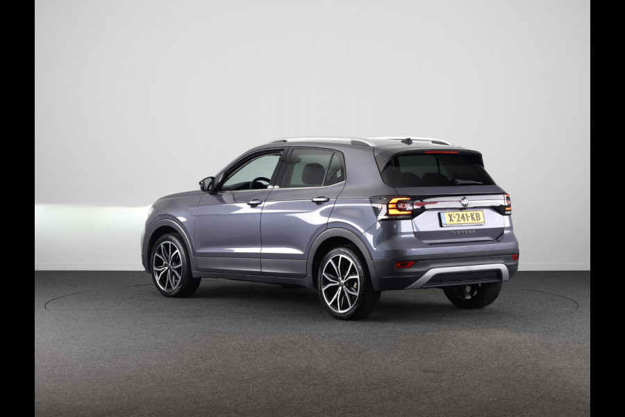 Volkswagen T-Cross 1.0 TSI Style 110 pk Automaat (DSG) | Verlengde garantie | Navigatie | Parkeersensoren | Achteruitrijcamera | Adaptieve cruise control | Stoelverwarming |