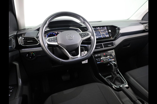 Volkswagen T-Cross 1.0 TSI Style 110 pk Automaat (DSG) | Verlengde garantie | Navigatie | Parkeersensoren | Achteruitrijcamera | Adaptieve cruise control | Stoelverwarming |