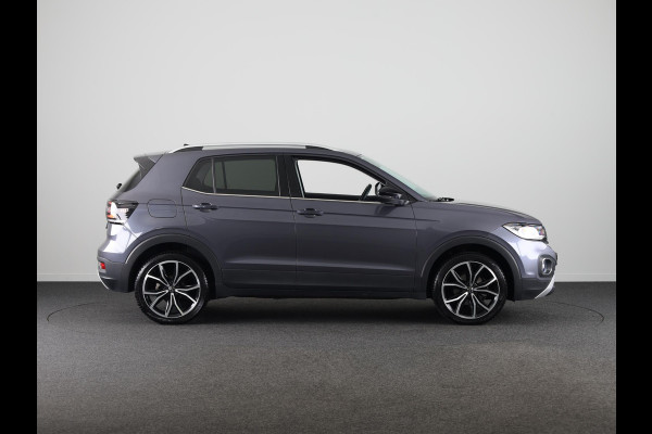 Volkswagen T-Cross 1.0 TSI Style 110 pk Automaat (DSG) | Verlengde garantie | Navigatie | Parkeersensoren | Achteruitrijcamera | Adaptieve cruise control | Stoelverwarming |