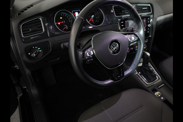 Volkswagen e-Golf E-DITION 136 pk | Navigatie | Parkeersensoren | Adaptieve cruise control | Autom. airco | LED koplampen |